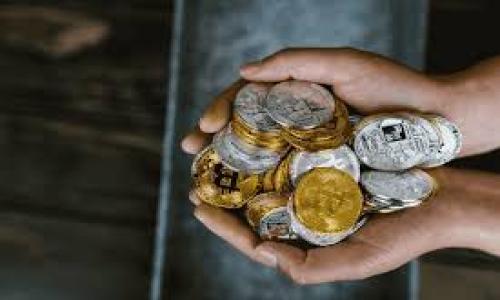    tokenim客服：全方位解答你的疑问与需求  / 

 guanjianci  tokenim, 客服, 区块链, 技术支持  /guanjianci 

### 内容主体大纲

1. **引言**
   - tokenim介绍
   - 客服的重要性

2. **tokenim客服的渠道**
   - 在线客服
   - 社交媒体支持
   - 邮件支持

3. **tokenim客服的工作时间**
   - 客服工作时间概述
   - 节假日客服安排

4. **常见问题与解答**
   - tokenim账户相关问题
   - 交易问题
   - 安全问题
   - 提现时间问题
   - 硬件钱包支持

5. **如何高效地与tokenim客服沟通**
   - 准备相关信息
   - 常用术语解释
   - 有效提问技巧

6. **tokenim客服的反馈机制**
   - 客服服务质量调查
   - 客户反馈如何影响服务改进

7. **总结**
   - tokenim客服的优势
   - 鼓励用户积极反馈

### 1. 引言

#### tokenim介绍
tokenim是一家专注于区块链技术和数字货币交易的平台。它提供安全、快速的交易体验，并致力于为用户提供完善的技术支持。这使得客户服务成为其运营中不可或缺的一部分，确保用户在使用平台时获得必要的帮助和指导。

#### 客服的重要性
在数字货币交易环境中，客服的作用尤为重要。用户在交易过程中可能会遇到技术问题、账户安全问题、提现等一系列复杂情况。高效的客服能为用户提供及时的支持，解答他们的疑问，从而提升用户的满意度和平台的信誉。

### 2. tokenim客服的渠道

#### 在线客服
tokenim设有专门的在线客服系统，用户可以通过平台的客服页面进行实时报名。在线客服通常能够快速地处理用户询问，为其提供即时解答。

#### 社交媒体支持
tokenim在各大社交媒体平台上均有官方账号，用户可以通过社交媒体直接联系到客服团队。这种方式不仅方便，还能获取最新的活动和公告。

#### 邮件支持
针对一些较为复杂的问题，用户可以选择通过电子邮件与客服团队沟通。用户只需将问题详细描述，并发送至指定邮箱，客服会在一定时间内给予回复。

### 3. tokenim客服的工作时间

#### 客服工作时间概述
tokenim客服团队的工作时间是为了保障用户随时能够获取到支持。客服一般在工作日的9:00至18:00提供服务，在高峰期可能会延长服务时间。

#### 节假日客服安排
在节假日期间，tokenim会根据具体情况调整客服的工作时间，尽量保持服务的连续性，确保用户在假期时也能得到必要的支持。

### 4. 常见问题与解答

#### tokenim账户相关问题
用户在使用tokenim时，常常会面临账户注册、登录等问题。通常情况下，注册流程简便，但如果遇到验证失败或找不到确认邮件等问题，客服将随时提供帮助，确保用户顺利完成注册。

#### 交易问题
交易是tokenim用户最关注的部分，很多用户在进行交易时可能会遇到买卖失败、价格波动等情况。客服能够帮助用户了解交易的具体流程，并提供关于市场变化的指导。

#### 安全问题
数字货币的安全性非常重要，对于用户帐户的安全问题，如密码设置、二次验证等，客服能够提供专业的建议，帮助用户增强账户安全性，确保用户资产的安全。

#### 提现时间问题
许多用户在进行提现时，会询问提现的处理时间。客服会根据不同的提现方式，提供详细的时间预估，并及时更新用户的申请进度，确保用户对资金流动的清楚了解。

#### 硬件钱包支持
硬件钱包的使用，在各个交易平台中逐渐普及，tokenim客服也准备了关于硬件钱包的使用指南和常见问题解答，以便用户在使用中获取快速帮助。

### 5. 如何高效地与tokenim客服沟通

#### 准备相关信息
在联系客服之前，用户应提前准备相关信息，例如账户信息、问题详细描述，这样能够加快问题解决的效率，让客服快速了解情况，并给予响应。

#### 常用术语解释
了解一些行业内常用术语，比如“KYC”、“链上交易”等，对于有效沟通有很大帮助。客服能够在专业术语上提供详细解释，确保用户理解相关信息。

#### 有效提问技巧
在与客服沟通时，用户应尽量地提出问题，避免冗长叙述。清晰的问题更容易得到准确的解答，提高解决问题的速度。

### 6. tokenim客服的反馈机制

#### 客服服务质量调查
tokenim会定期开展客户满意度调查，以评估客服团队的服务质量。通过用户的反馈，tokenim能够及时发现问题并进行整改，提升服务水平。

#### 客户反馈如何影响服务改进
用户的反馈和建议对于tokenim改进客服服务至关重要。客服团队会认真分析用户的意见，通过培训和流程改进，来提升整体用户体验。

### 7. 总结

#### tokenim客服的优势
tokenim客服具备快速响应、专业知识丰富、服务态度优良等特点，旨在为用户提供全方位的支持。在数字货币的复杂世界中，优秀的客服能够有效地减轻用户的疑虑，提升平台的信任度。

#### 鼓励用户积极反馈
tokenim鼓励用户在使用过程中，积极进行反馈，任何建议都是客服改善关键参考。通过加强用户与客服的沟通，tokenim致力于为用户提供更加优质的服务。

### 相关问题

以下六个问题将进一步探讨tokenim客服的方方面面：

1. tokenim客服的响应时间是多久？
2. 如何保护自己的账户安全，避免联系客服？
3. tokenim的客服团队有哪些成员？
4. tokenim在处理用户投诉时采取了哪些措施？
5. tokenim客服是否提供多语言服务？
6. 如何提升与tokenim客服沟通的质量？

每个问题的详细介绍将在下一部分逐一展开。